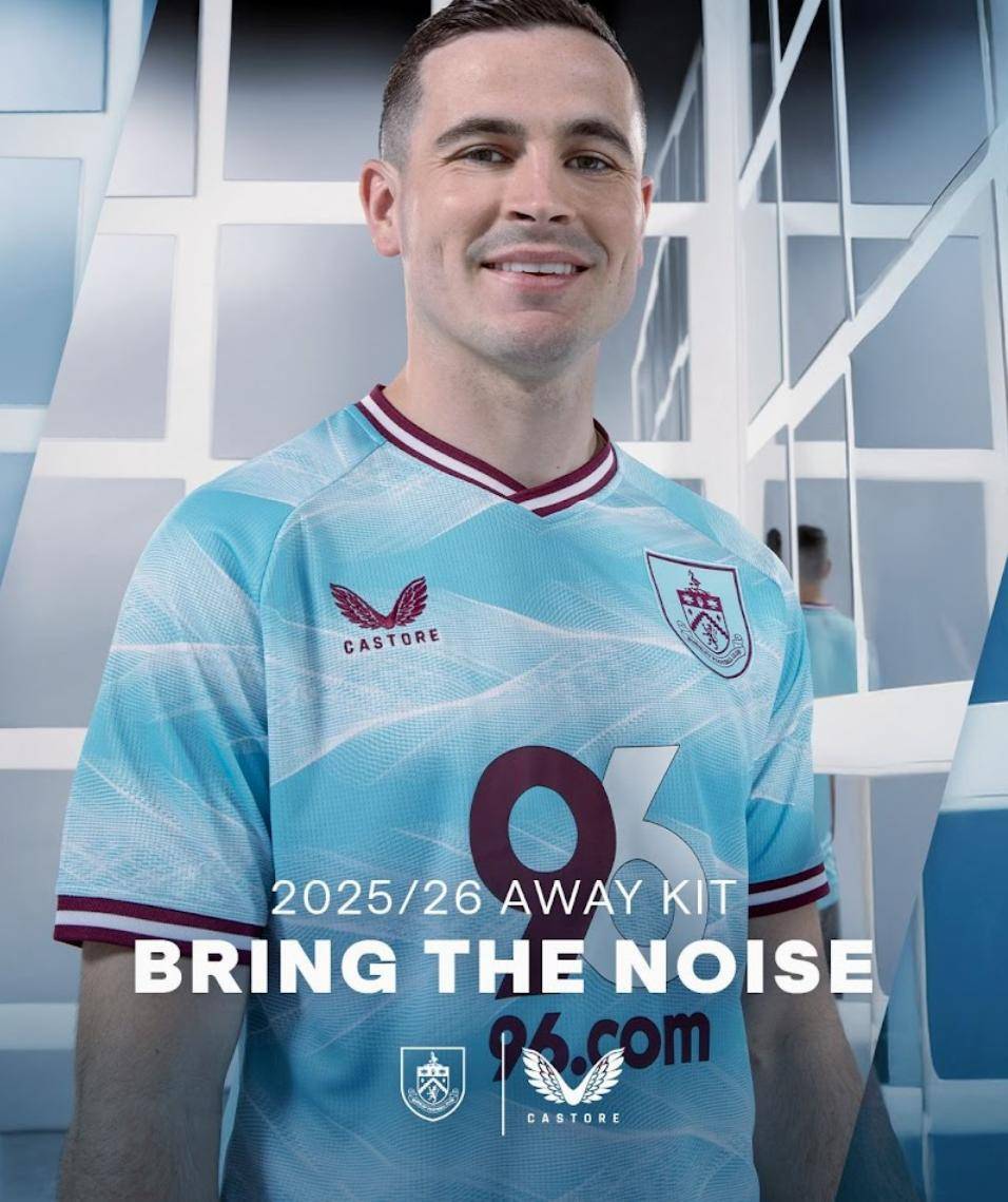伯恩利足球俱乐部发布2025/26赛季客场球衣