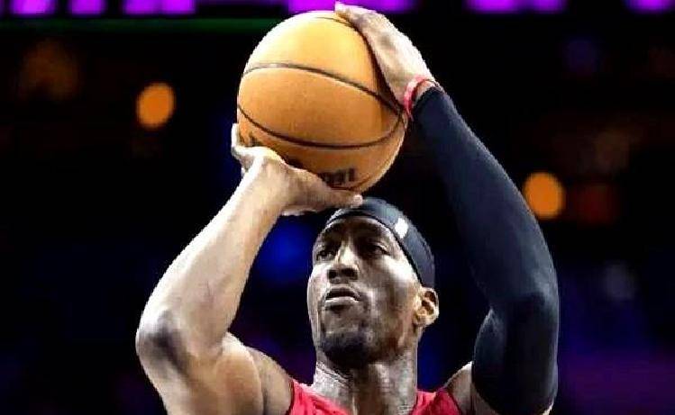 首轮出局成常态!迈阿密热火竞争力下滑,管理层“修修补补”难复兴