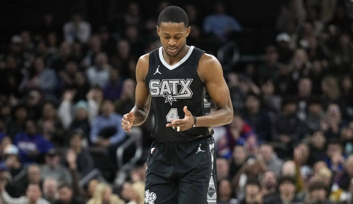 圣安东尼奥马刺备受关注的顶薪提前续约谈判成功