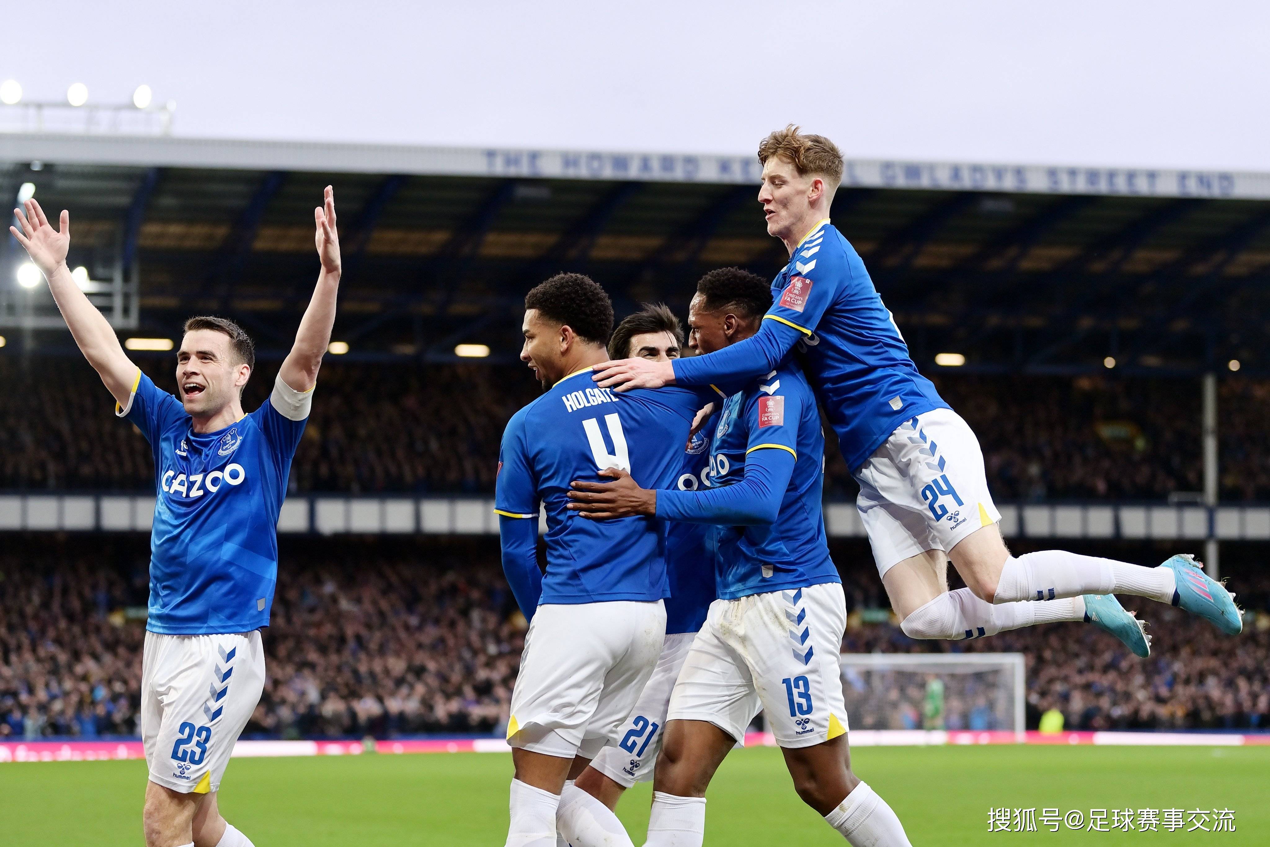 英超：切尔西vs曼联、阿斯顿维拉vs托特纳姆热刺