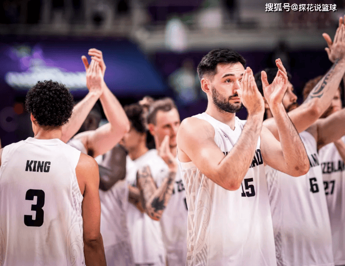 22分大逆转！CBA悍将24+13无力回天，中国男篮半决赛对手确定