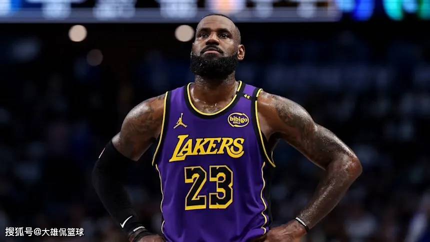 科比不如詹姆斯！史密斯称詹姆斯带领湖人从未有过黑暗赛季