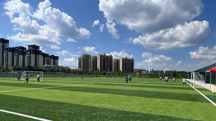 贵州足球，不只“村超”