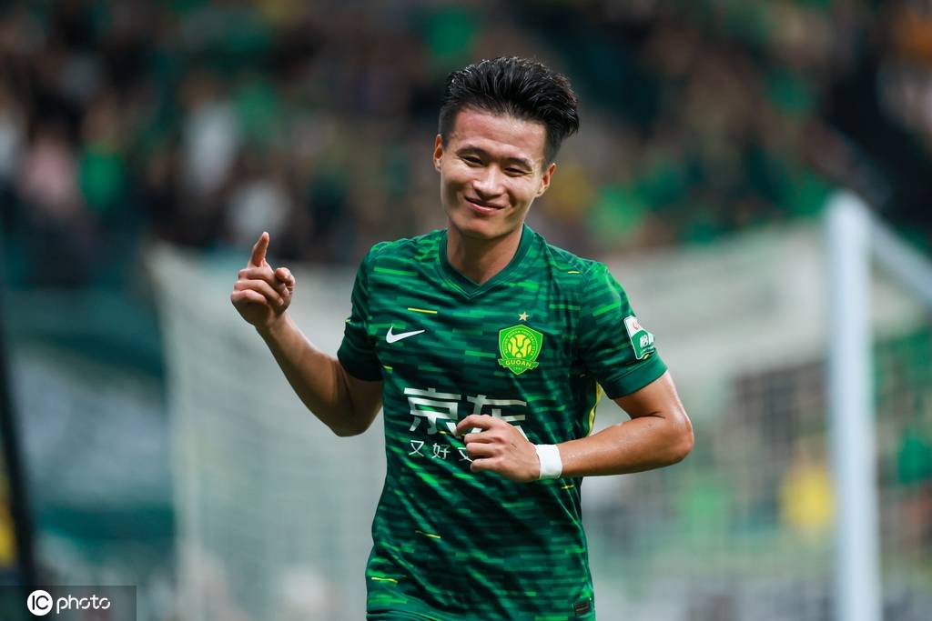 中超前瞻:泰山连战京沪左右争冠格局 广东德比生死对决